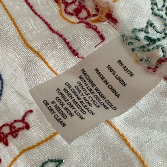 Magaschoni White Blouse with Colorful Print - Picture 5 of 7